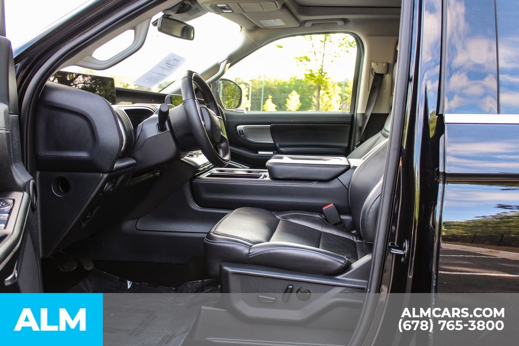 Used 2025 Black Ford Platinum image 16