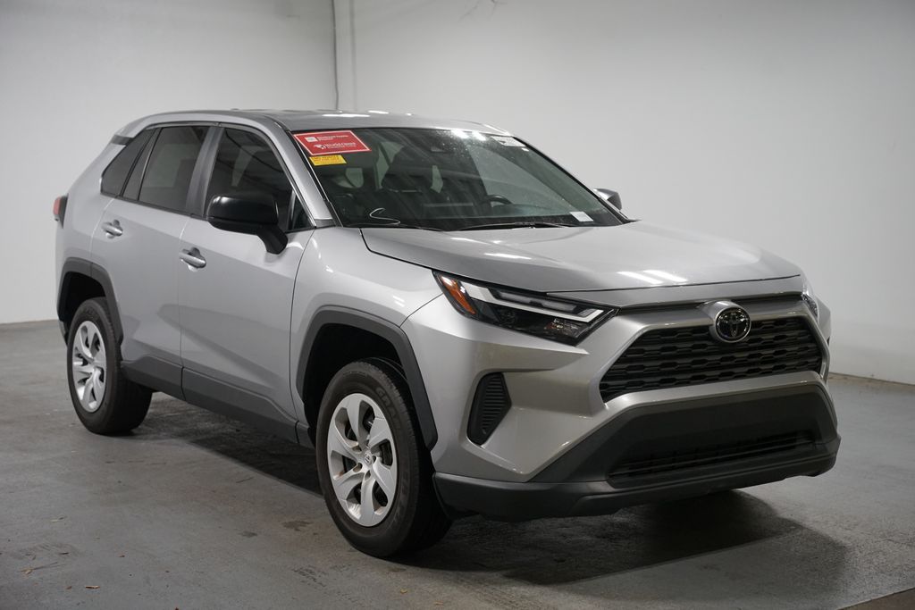 Thumbnail: 2025 Toyota RAV4 - 3