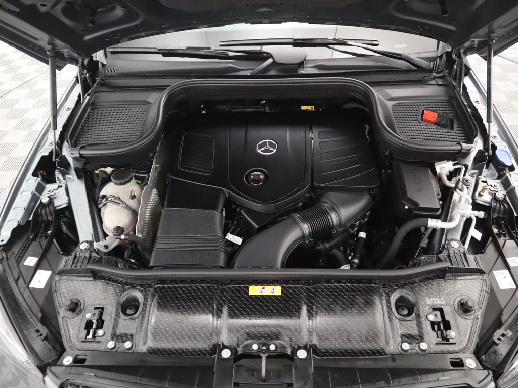 Thumbnail: 2025 Mercedes-Benz GLE - 30