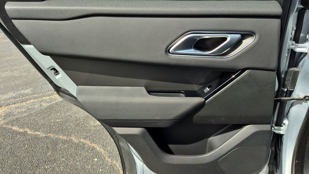 2025 Land Rover Range Rover Velar