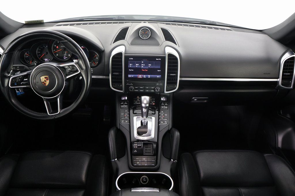 Thumbnail: 2018 Porsche Cayenne - 7