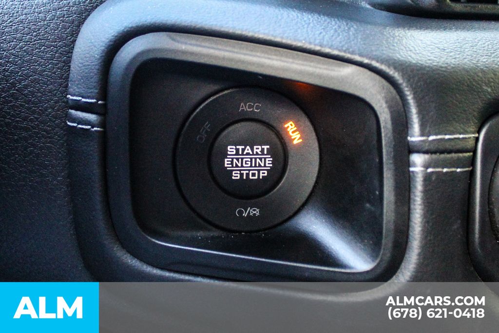 Used 2025 Black Jeep Rubicon image 28