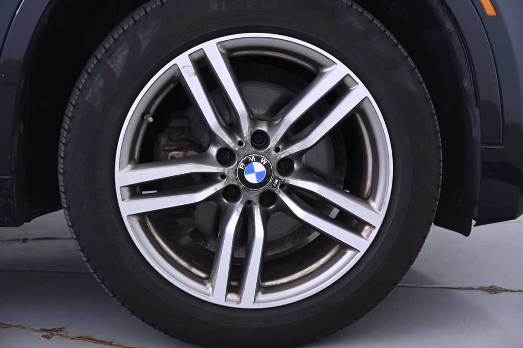 Thumbnail: 2016 BMW X6 - 14