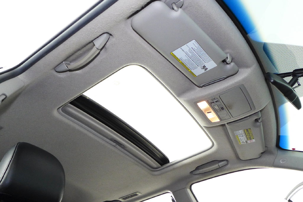 Thumbnail: 2013 Toyota Highlander - 15
