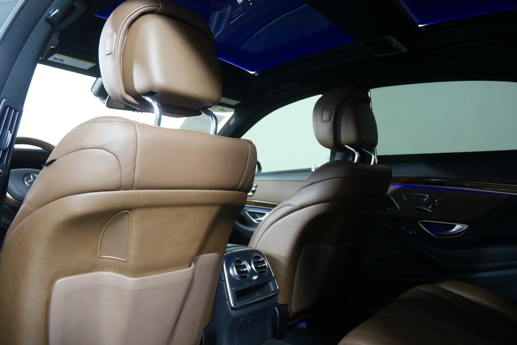 Thumbnail: 2017 Mercedes-Benz S-Class - 16
