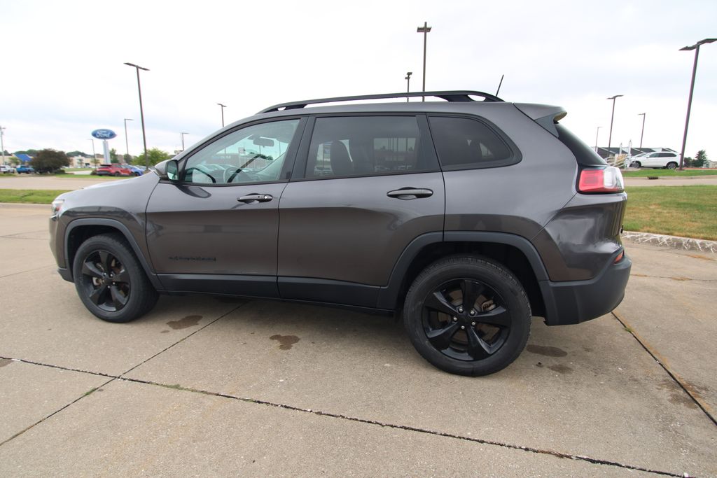 Used 2020 Jeep Cherokee SUV