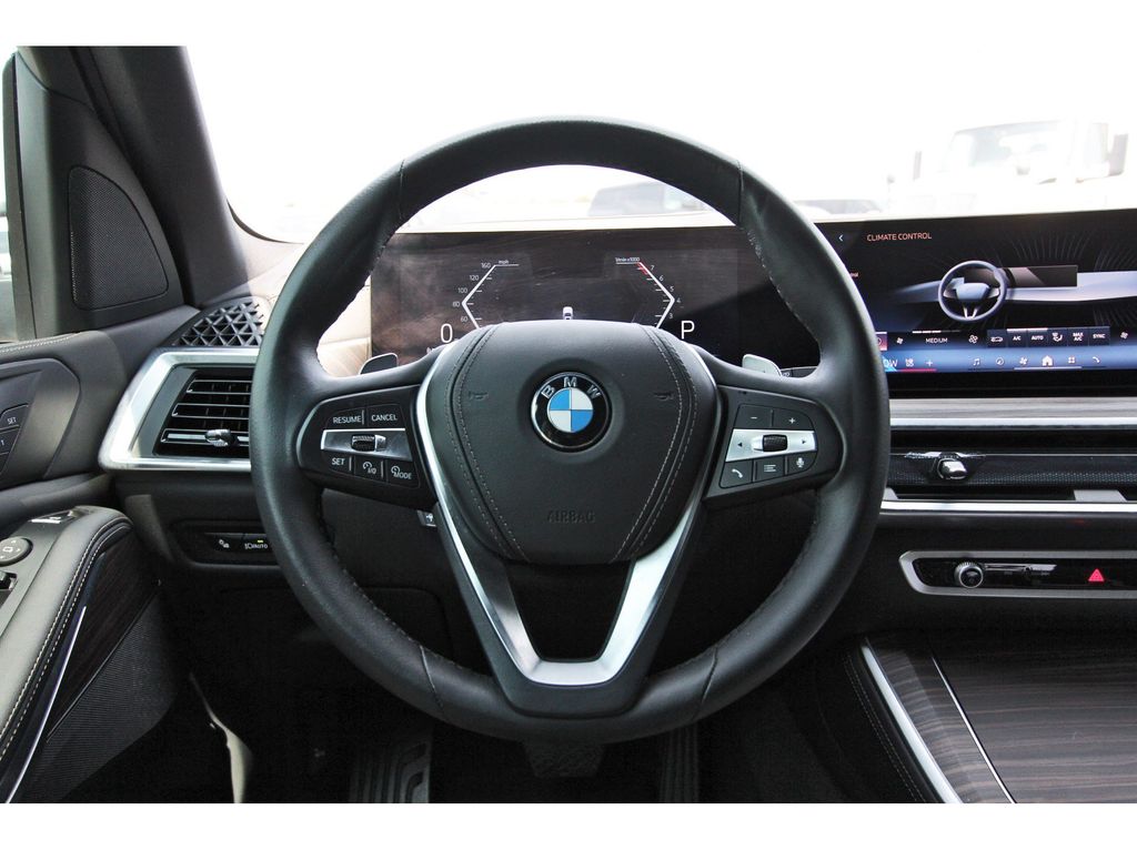 2025 BMW X5 sDrive40i White at DeMontrond Auto Country