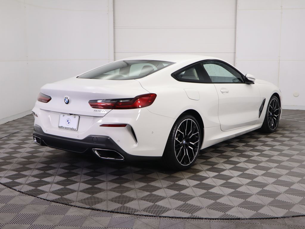 Thumbnail: 2024 BMW 8 Series - 5