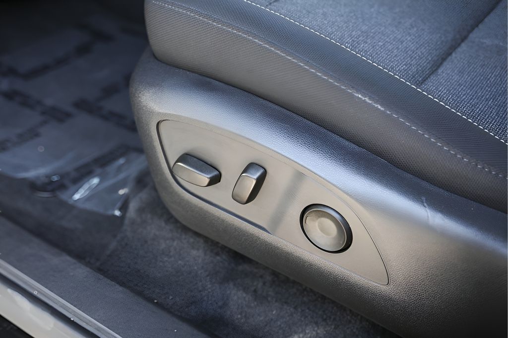 Used Car 2025 Gmc Acadia  Elevation For Sale Under $40,000 In Austin, Texas