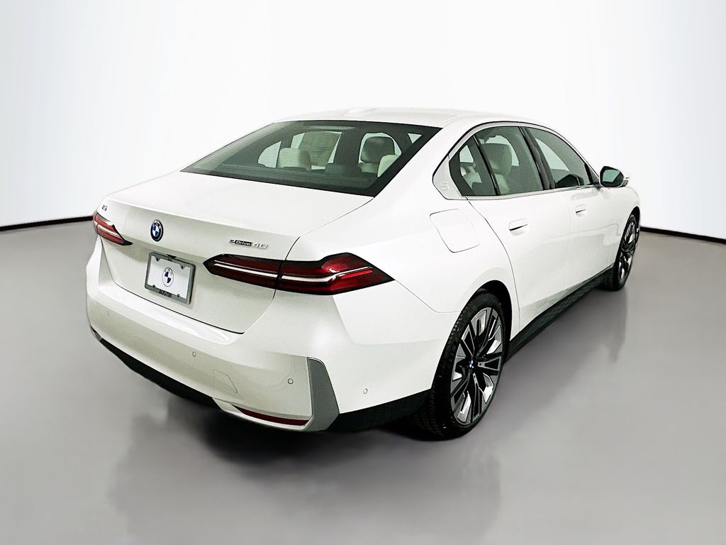 2025 BMW i5 eDrive40 5