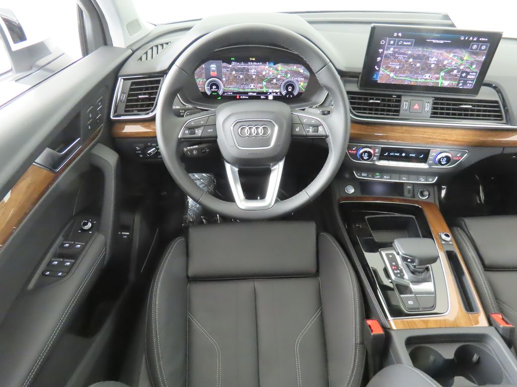 2024 Audi Q5 e  13