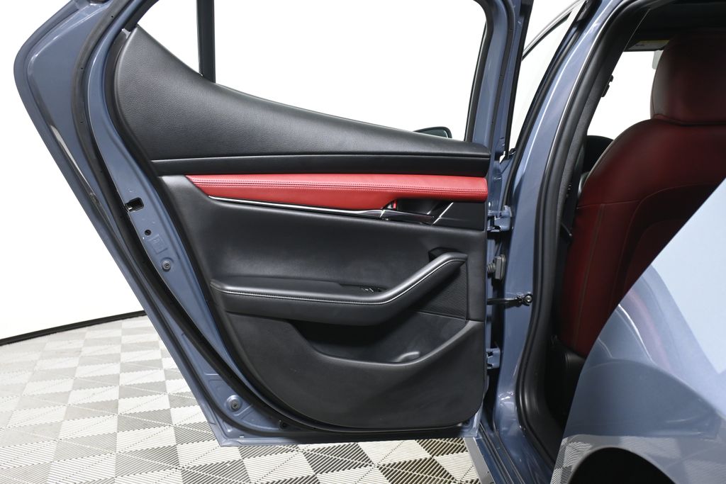 2021 Mazda Mazda3 Premium 31