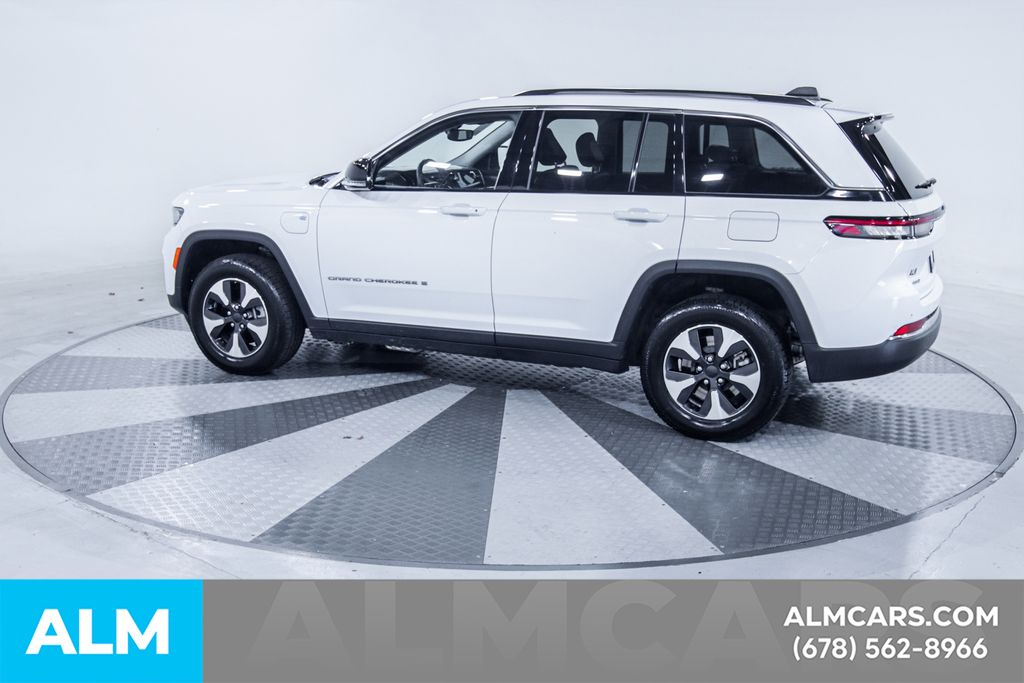 Used 2024 White Jeep 4xe image 5