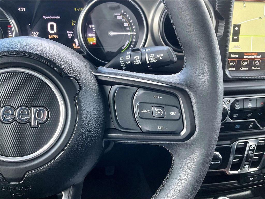 2023 Jeep Wrangler — photo 23
