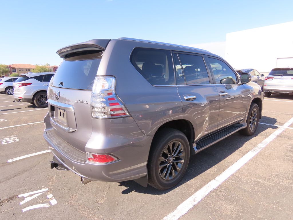 Thumbnail: 2020 Lexus GX - 3