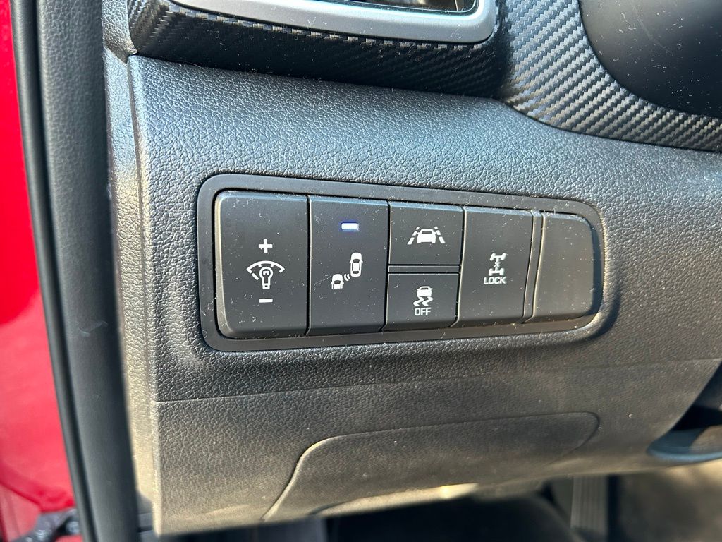 Thumbnail: 2021 Hyundai Tucson - 18