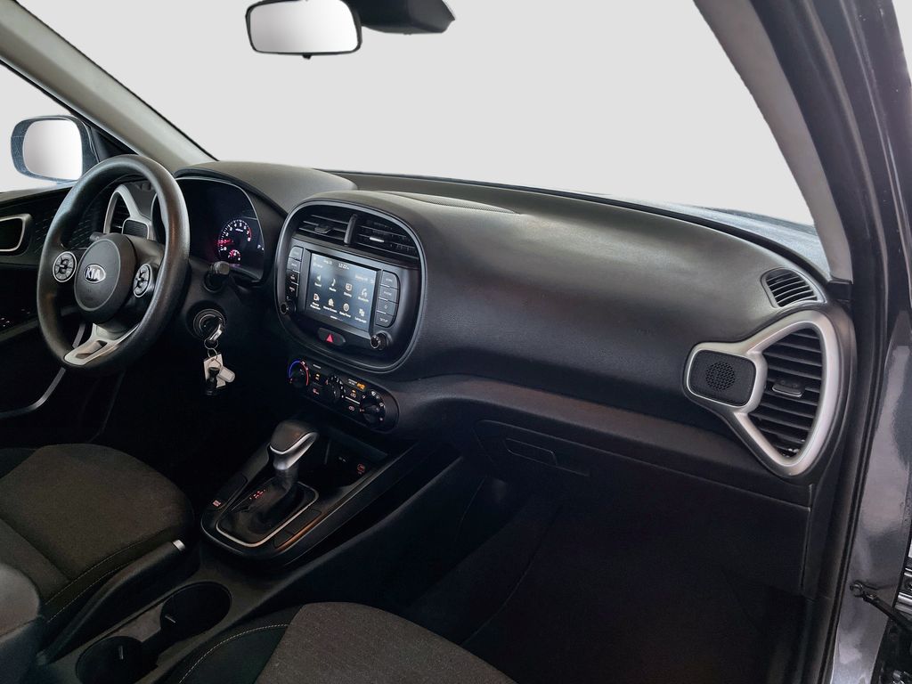 Used 2021 Gray Kia S image 28