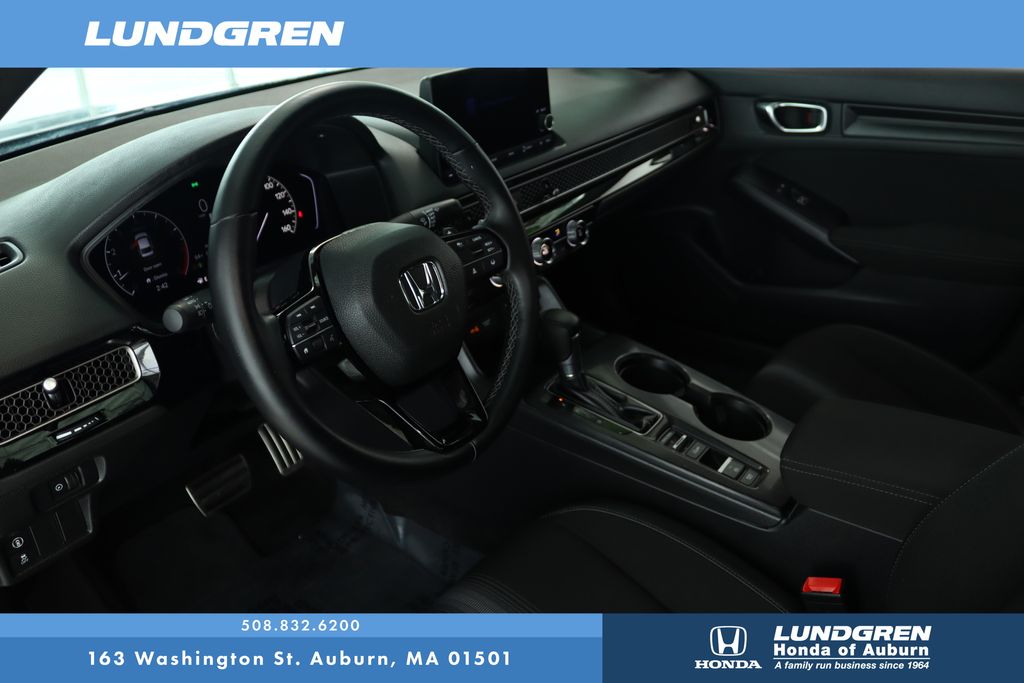 2022 Honda Civic Sport photo 2