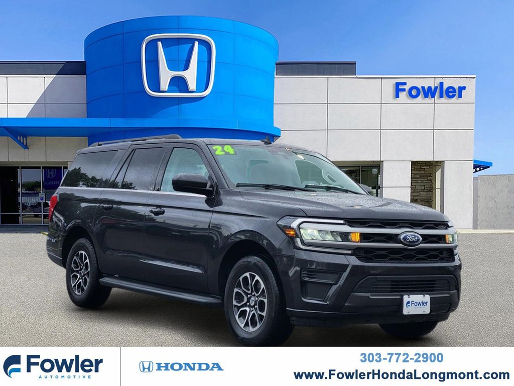 Gray Metallic 2024 Ford Expedition MAX XLT 4WD SUV / Crossover Four-Wheel Drive Automatic