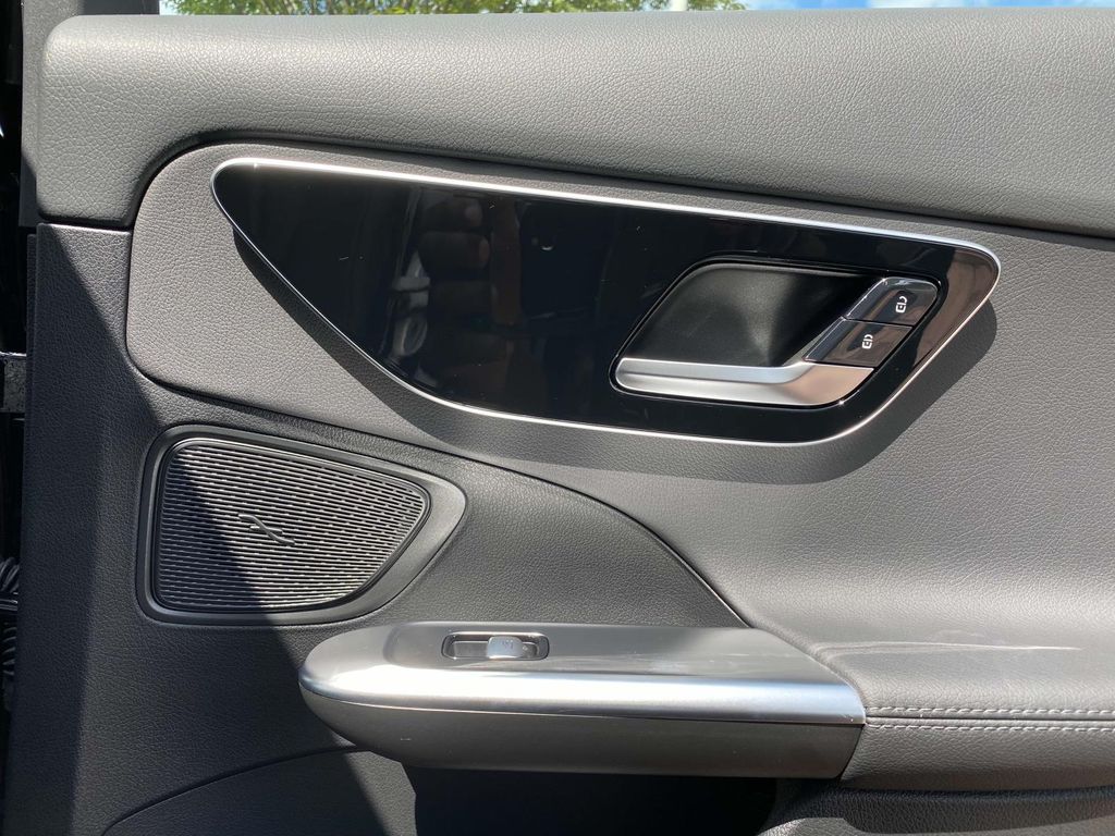 Thumbnail: 2024 Mercedes-Benz C-Class - 14