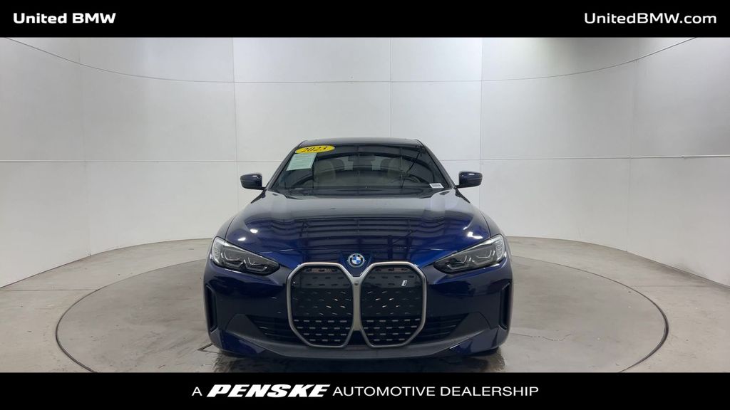 Thumbnail: 2023 BMW i4 - 3