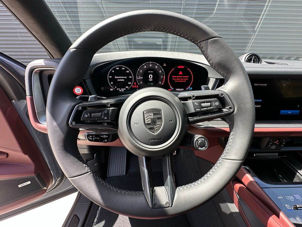 Thumbnail: 2025 Porsche Cayenne - 19