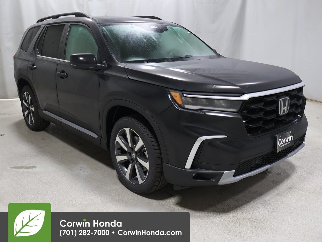2025 Honda Pilot Touring AWD