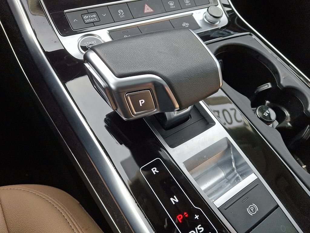 Thumbnail: 2025 Audi Q7 - 16