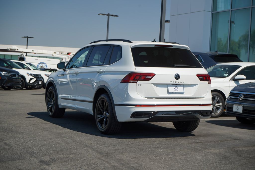 2024 Volkswagen Tiguan 2.0T SE R-Line Black 3