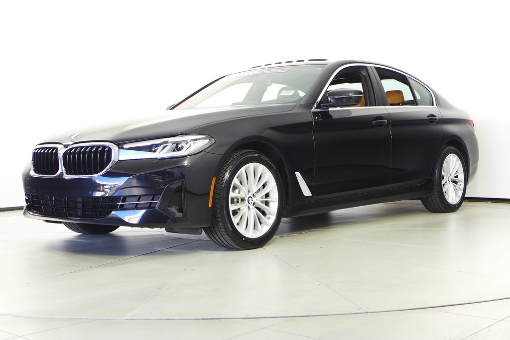 Thumbnail: 2023 BMW 5 Series - 2