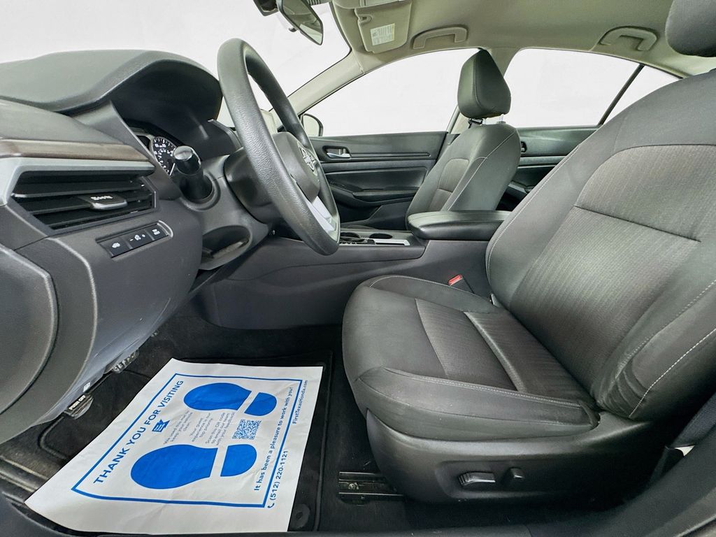 Used Car 2025 Nissan Altima  2.5 Sv For Sale Under $20,000 In Austin, Texas