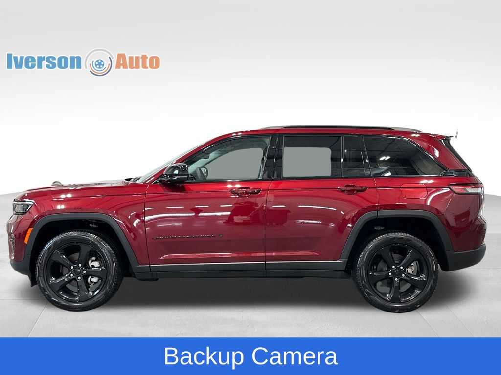 View vehicle photo 6