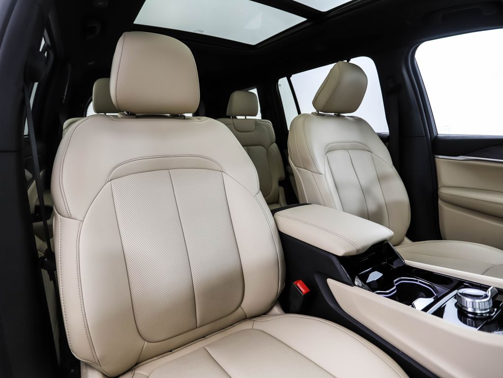 2023 Jeep Grand Cherokee L Limited Edition 32