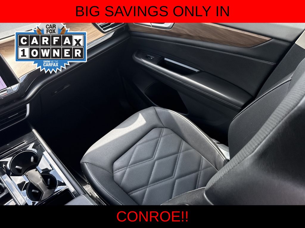 2024 Volkswagen Atlas 2.0T SE w/Technology Black at Don McGill Toyota