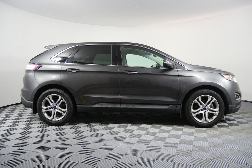 Thumbnail: 2015 Ford Edge - 2