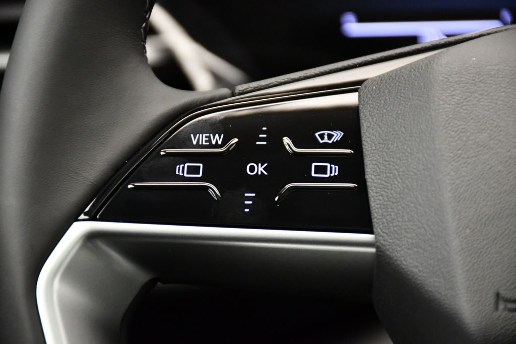 Thumbnail: 2025 Audi Q5 - 22