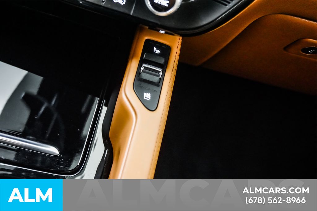 Used 2025 Black Kia EX X-Line image 45