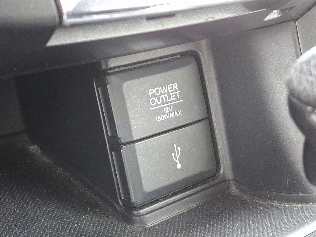 Thumbnail: 2015 Honda Accord - 27