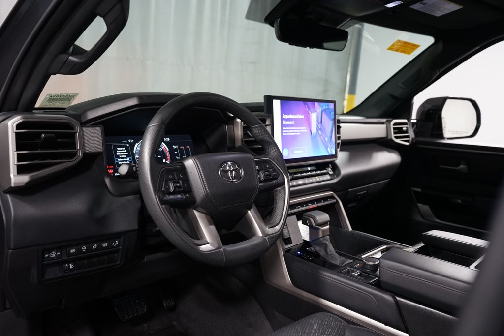 Thumbnail: 2025 Toyota Tundra - 12