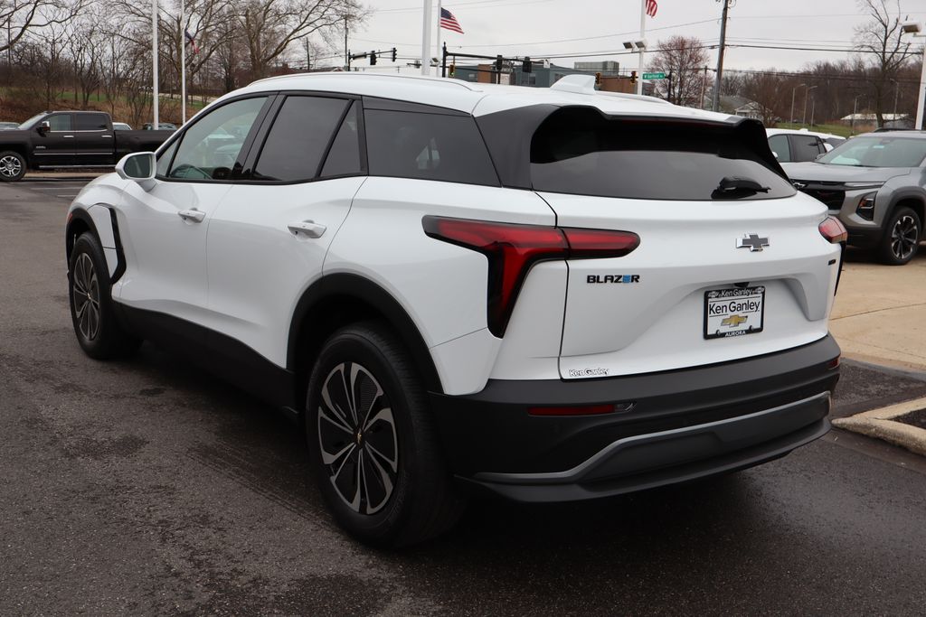 2025 Chevrolet Blazer EV LT photo