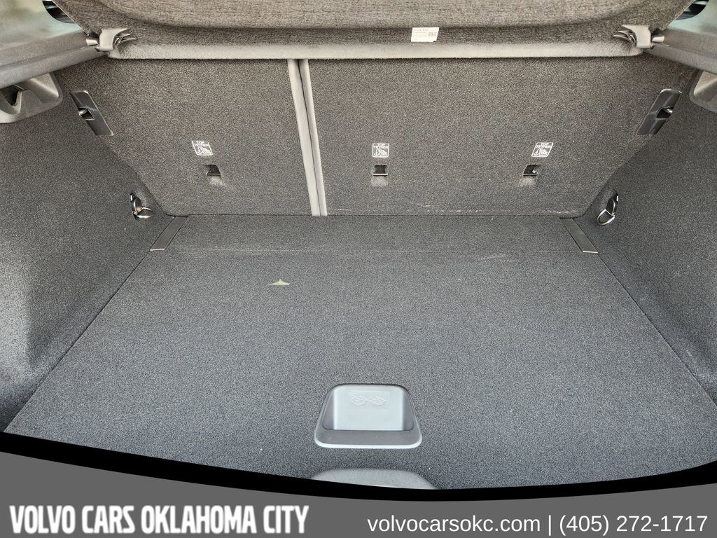 2025 Volvo EX30 Plus - Photo 31
