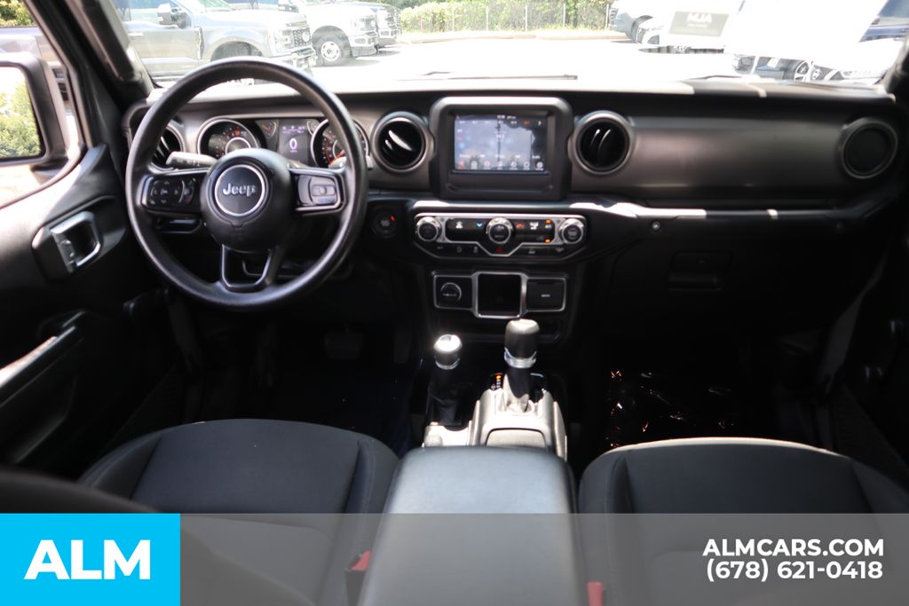2023 Jeep Gladiator Sport photo 21