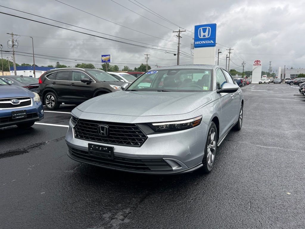 Solar Silver Metallic 2024 Honda Accord Sedan Front-Wheel Drive Continuously Variable Transmission