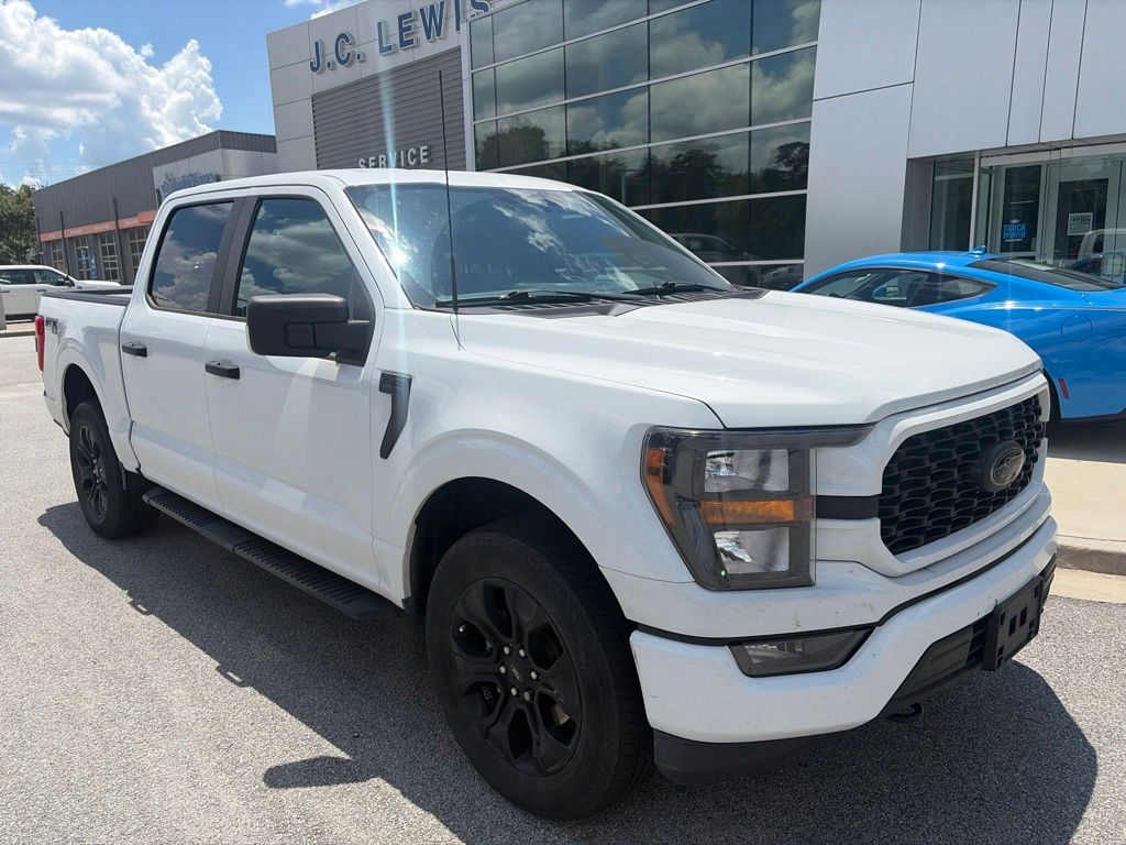 Oxford White 2023 Ford F-150 Pickup Truck Four-Wheel Drive Automatic
