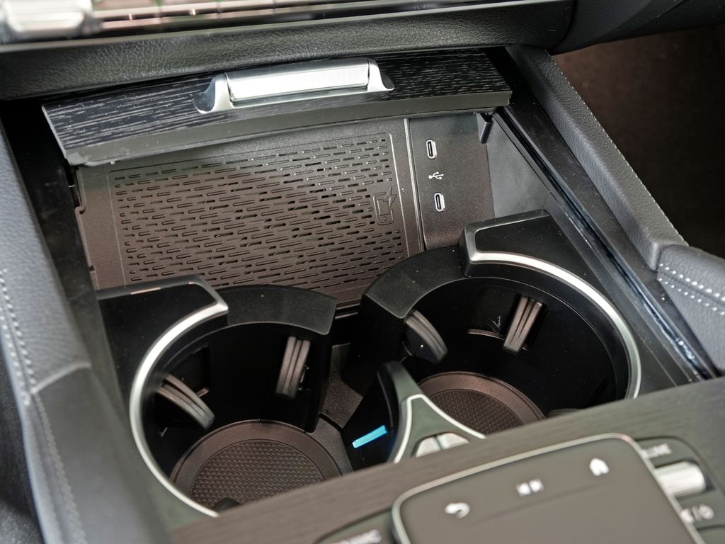 new 2026 Mercedes-Benz GLS car, priced at $97,450