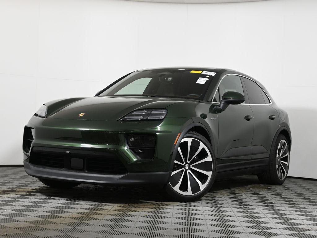 Thumbnail: 2025 Porsche Macan - 1