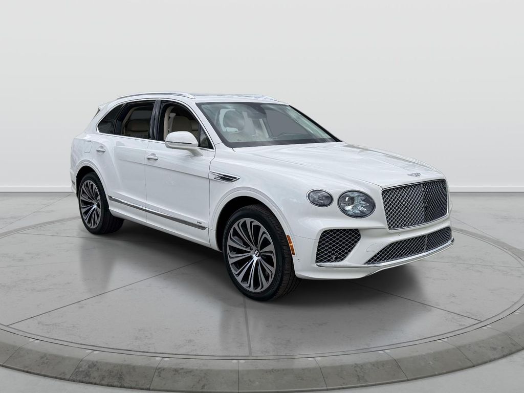 2022 Bentley Bentayga V8's photo