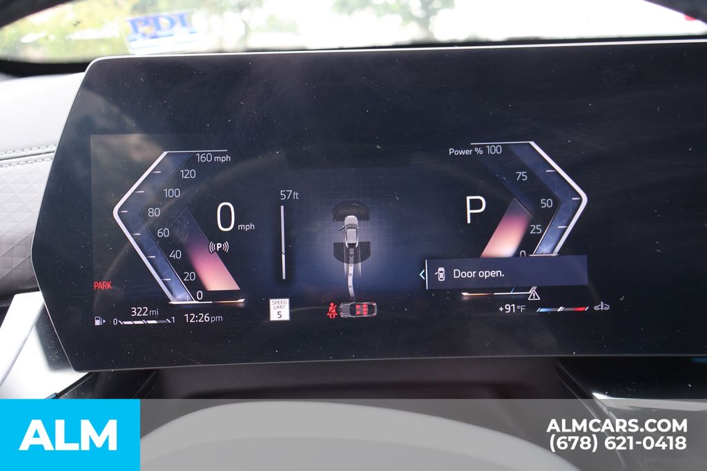 Used 2025 White BMW xDrive28i image 40