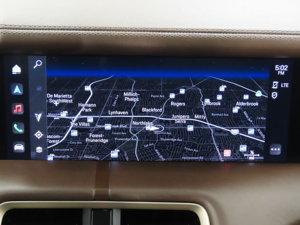 Thumbnail: 2021 Porsche Taycan - 27