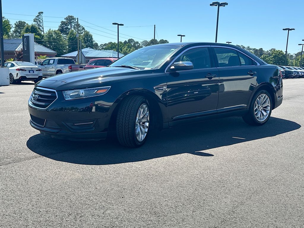 2017 Ford Taurus Limited